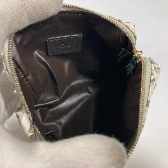 FENDI 8N0179 SKIMS collaboration Skims logo Makeup pouch Cosmetics Pouch - Picture 8 of 12